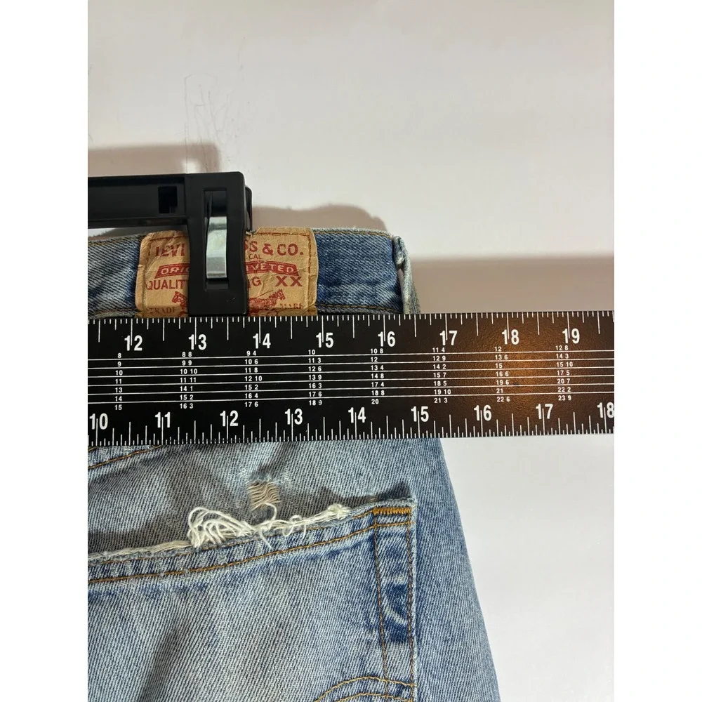 Vintage Levis 501 Light Wash Distressed Straight Leg Jeans 33x29 Grunge Denim